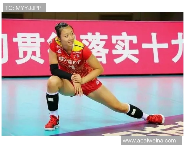 重庆排球队在邀请赛中以93分稳居积分榜首位展现强劲实力 重庆排球队在邀请赛中以93分稳居积分榜首位展现强劲实力